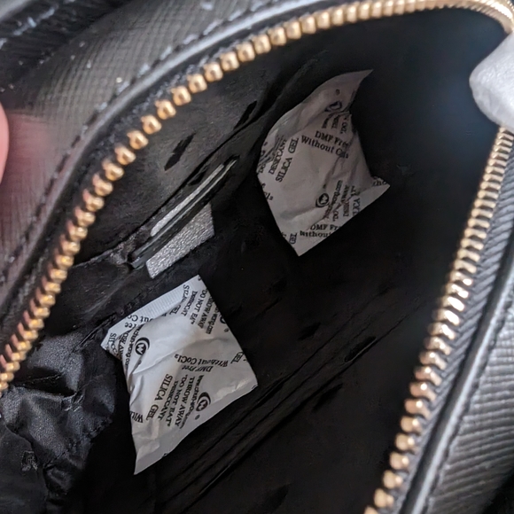 Kate Spade Perry Saffiano Leather Black Dome Crossbody Bag K8697 $279 - Picture 5 of 5